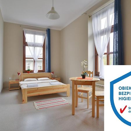 Hotel Dom Turysty Pttk W Bielsku - Bialej Bílsko-Bělá Pokoj fotografie