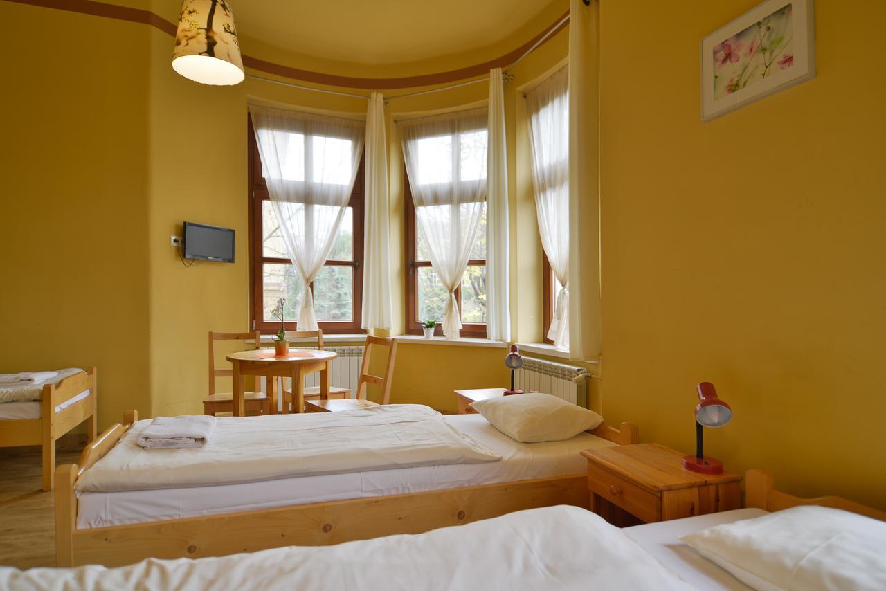 Hotel Dom Turysty Pttk W Bielsku - Bialej Bílsko-Bělá Exteriér fotografie
