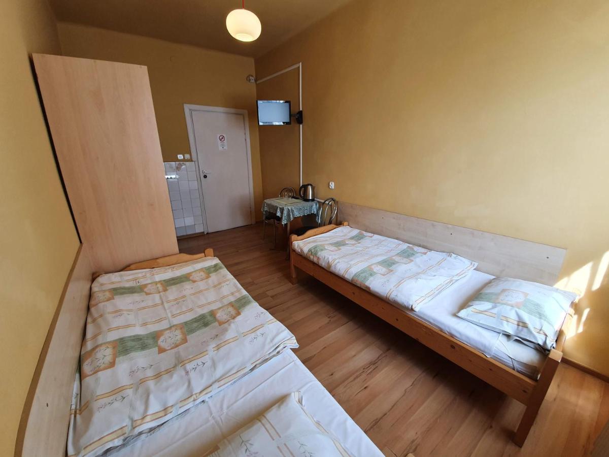 Hotel Dom Turysty Pttk W Bielsku - Bialej Bílsko-Bělá Exteriér fotografie