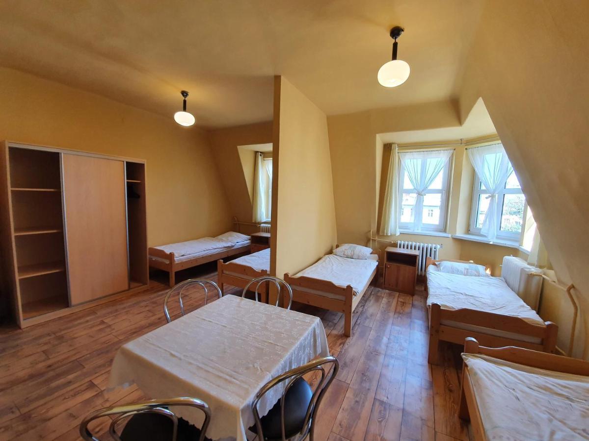 Hotel Dom Turysty Pttk W Bielsku - Bialej Bílsko-Bělá Exteriér fotografie