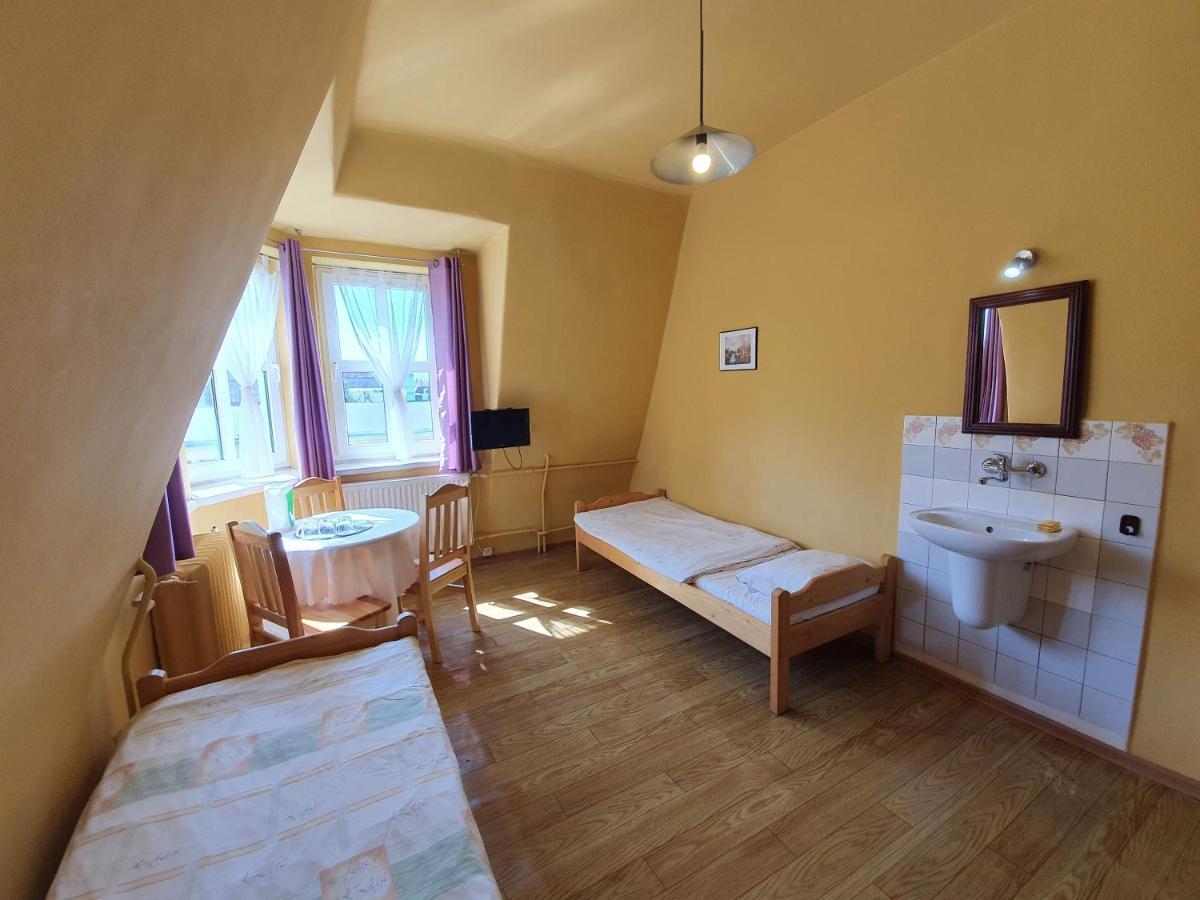 Hotel Dom Turysty Pttk W Bielsku - Bialej Bílsko-Bělá Exteriér fotografie